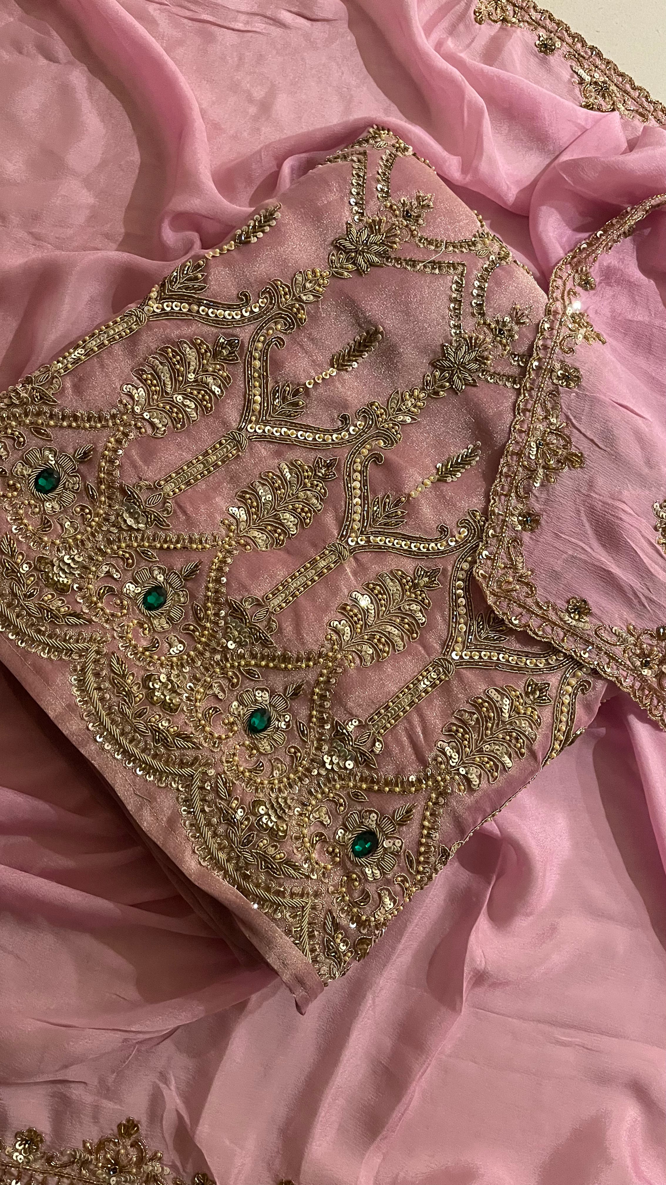 GRACEFUL EMBROIDERY UNSTITCHED SUIT