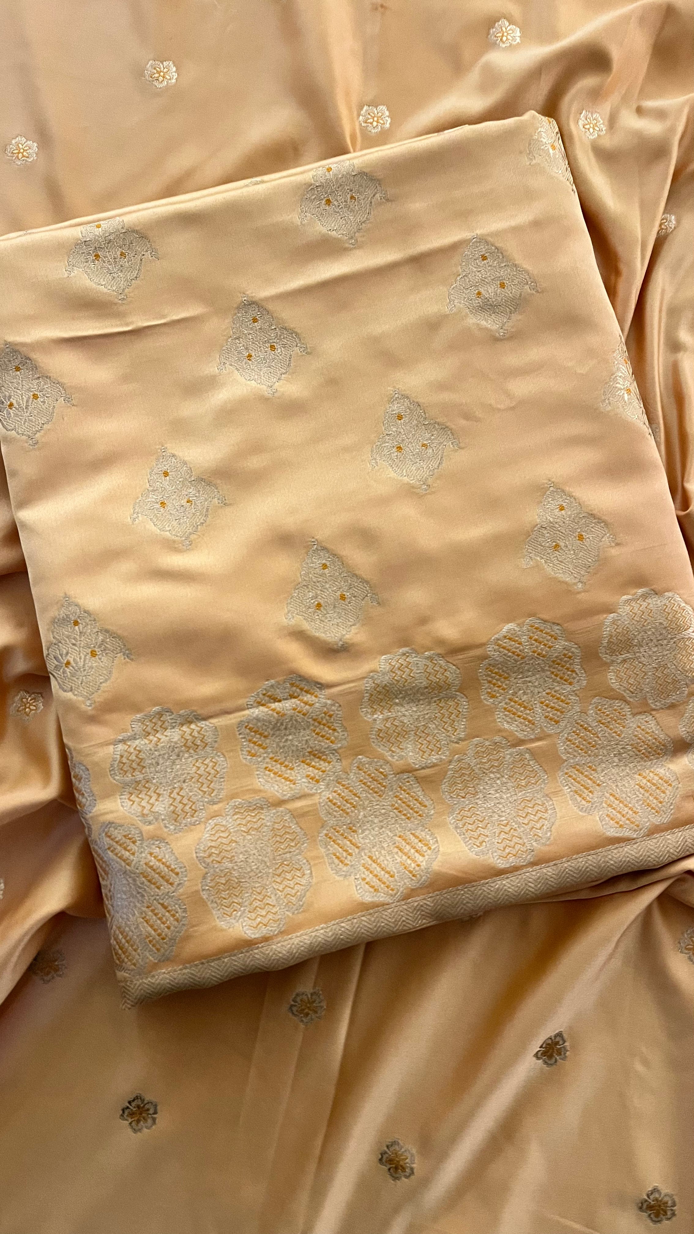 PREMIUM PEACH BANARASI UNSTITCHED SUIT SET