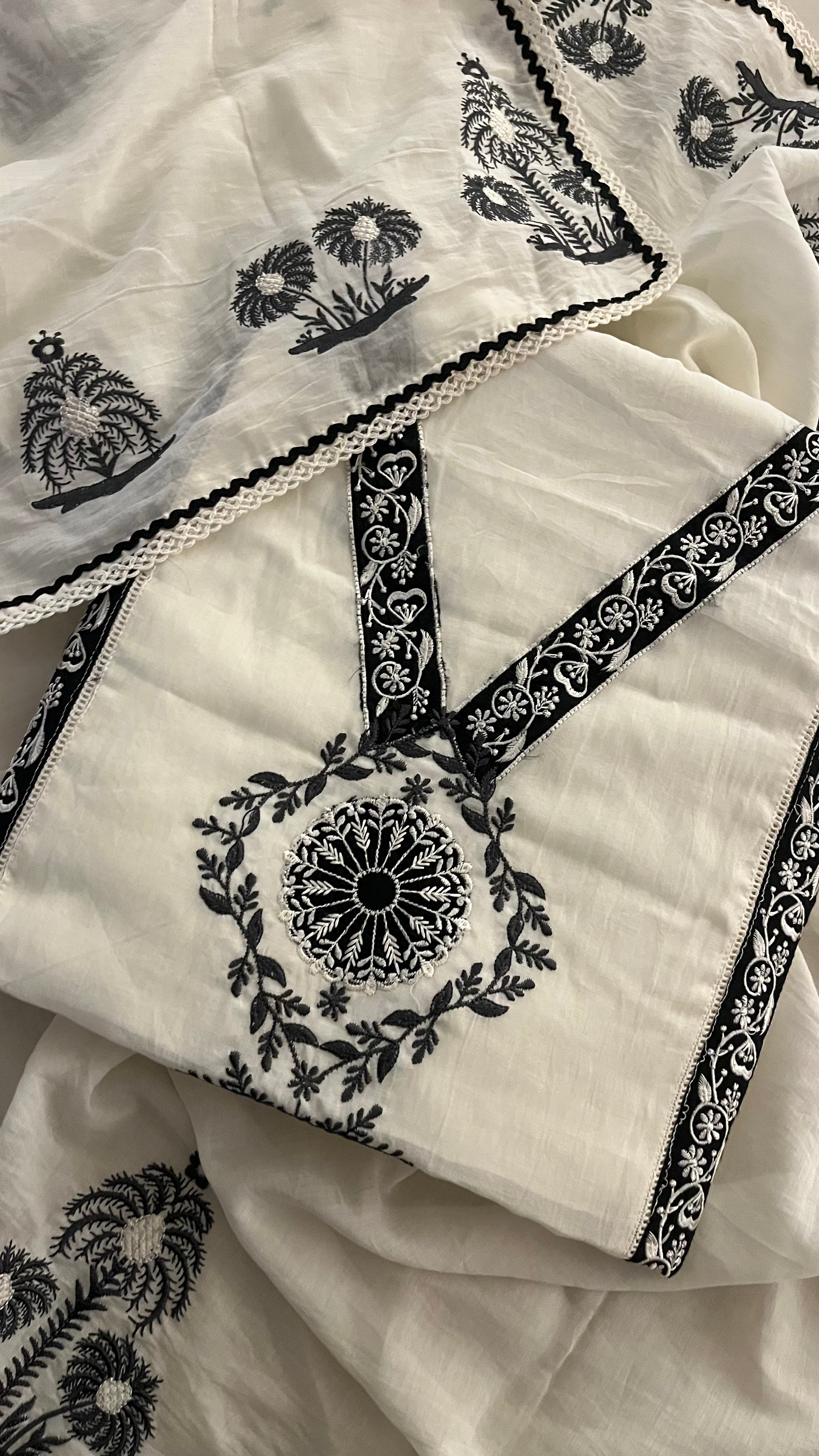 PREMIUM WHITE & BLACK EMBROIDERED UNSTITCHED SUIT SET