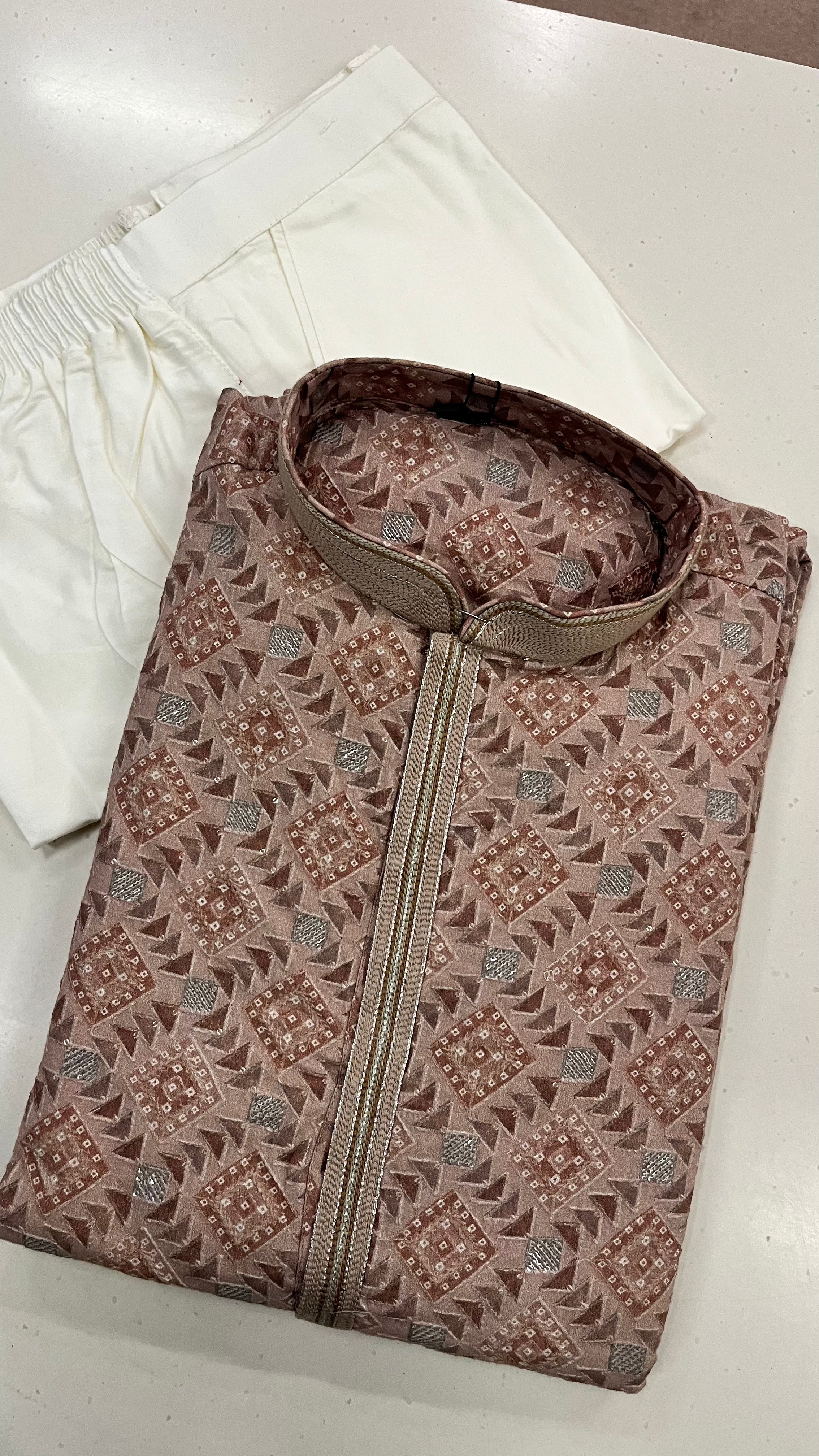 MEN’S PREMIUM KURTA PAJAMA SET