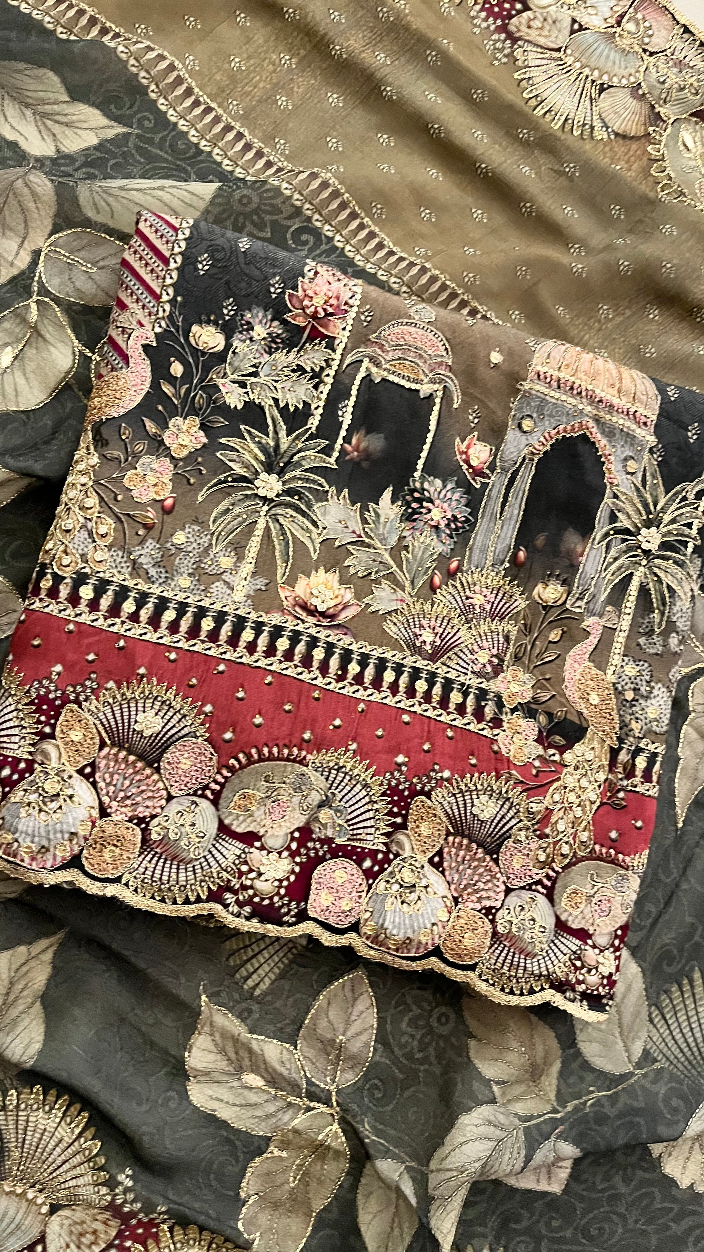 PREMIUM PINK FLORAL DIGITAL PRINT UNSTITCHED SUIT