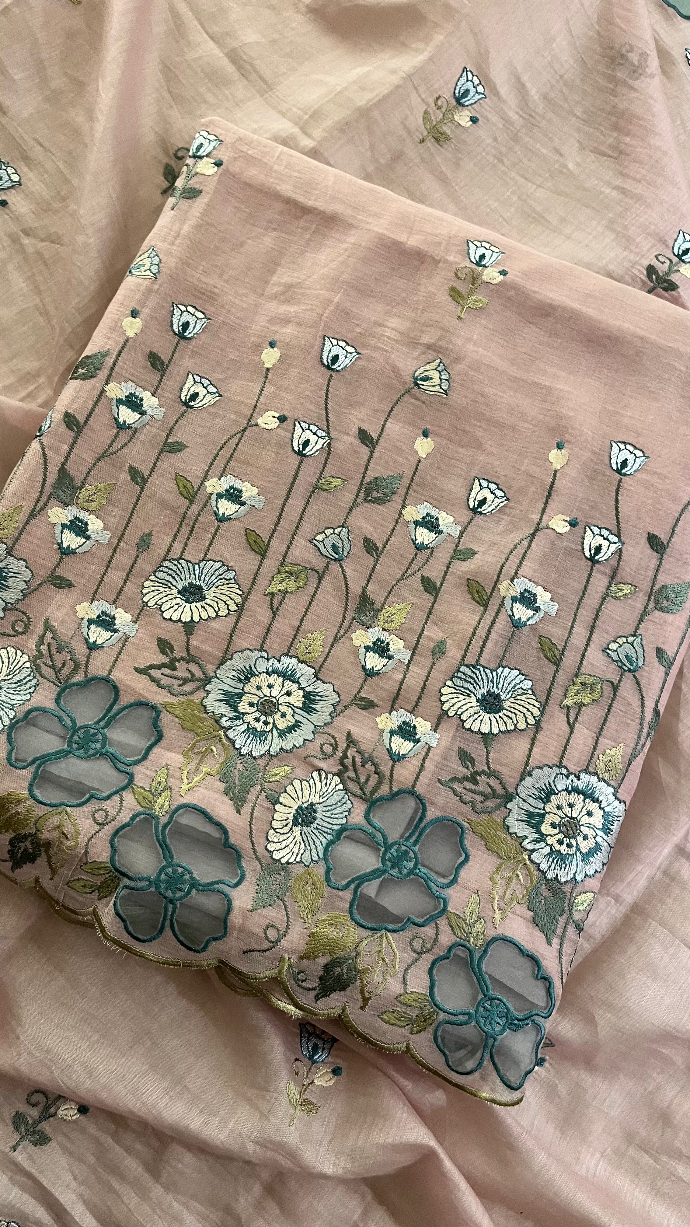 BLUSH PINK FLORAL EMBROIDERED UNSTITCHED SUIT SET