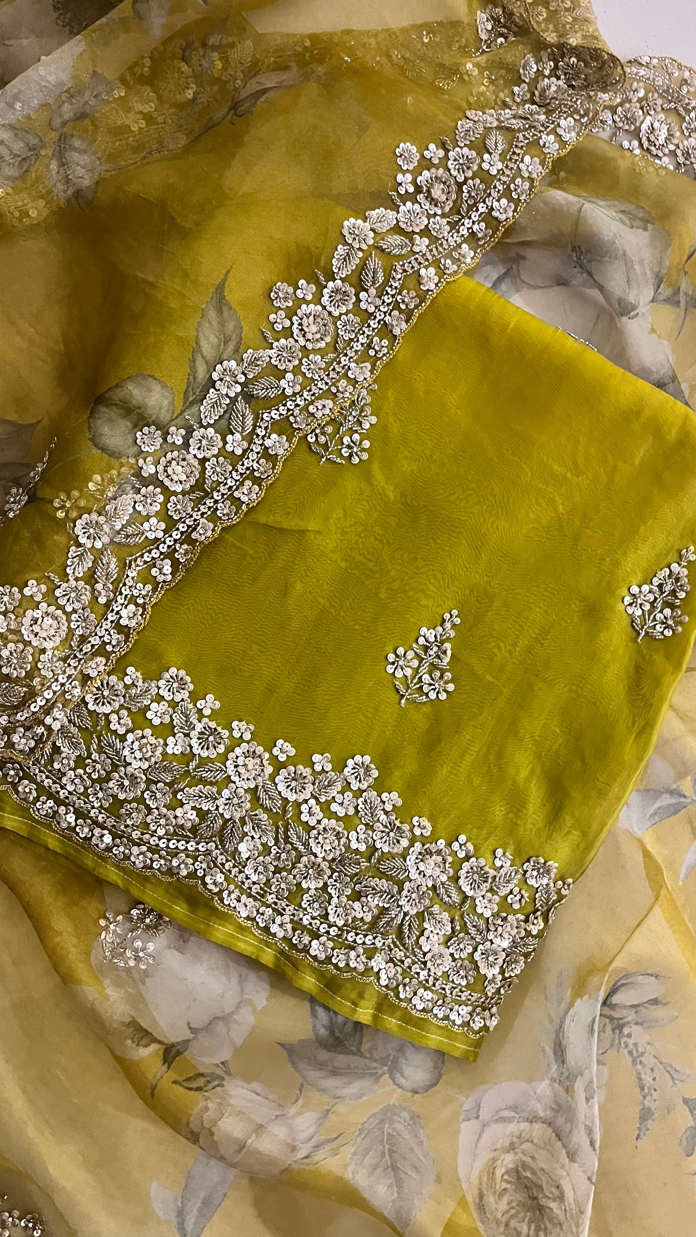 OLIVE GREEN EMBELLISHED ORGANZA UNSTITCHED SUIT