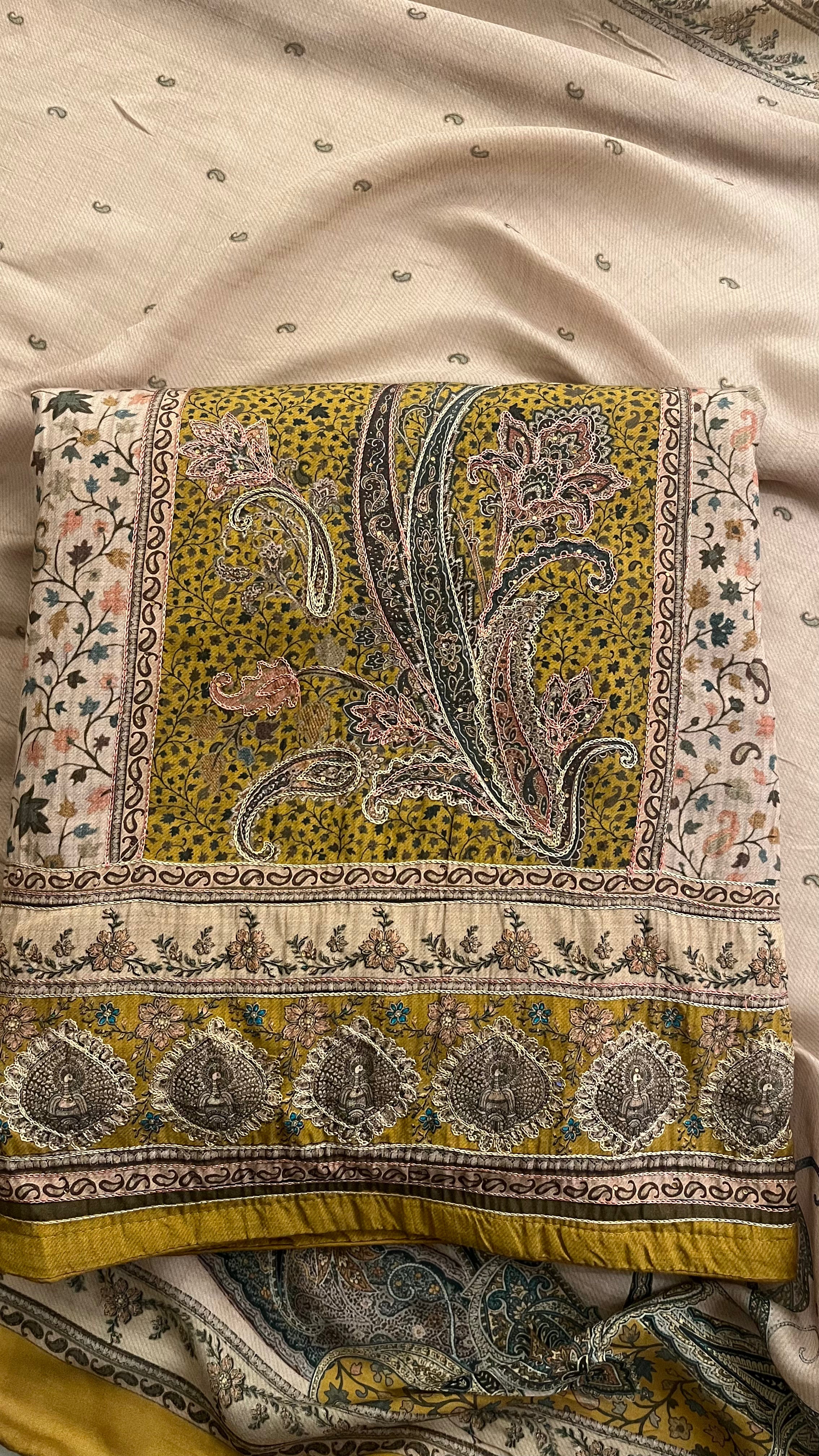 MUSTARD & CREAM PRINTED UNSTITCHED SUIT