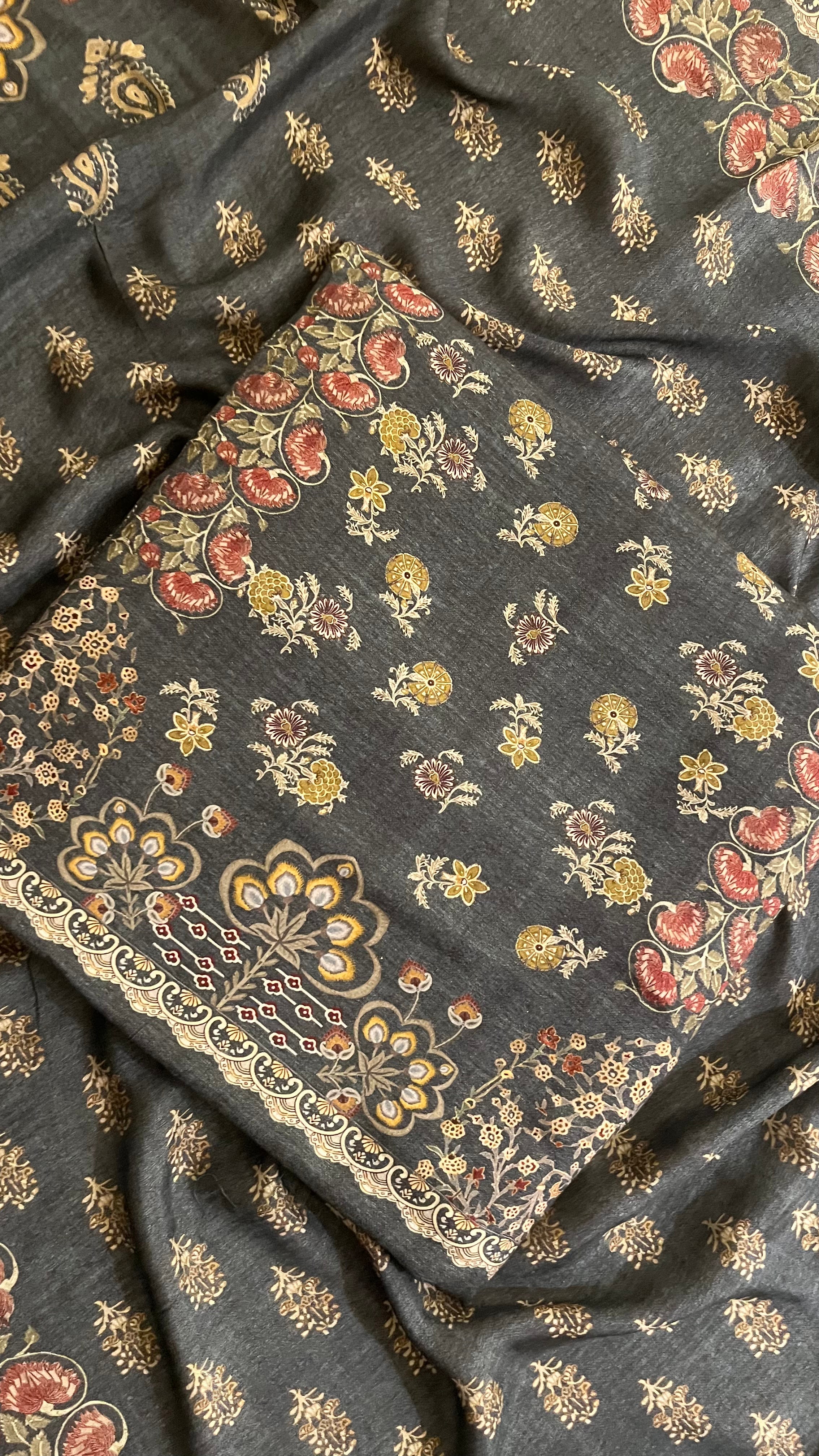 CHARCOAL PRINTED UNSTITCHED SUIT