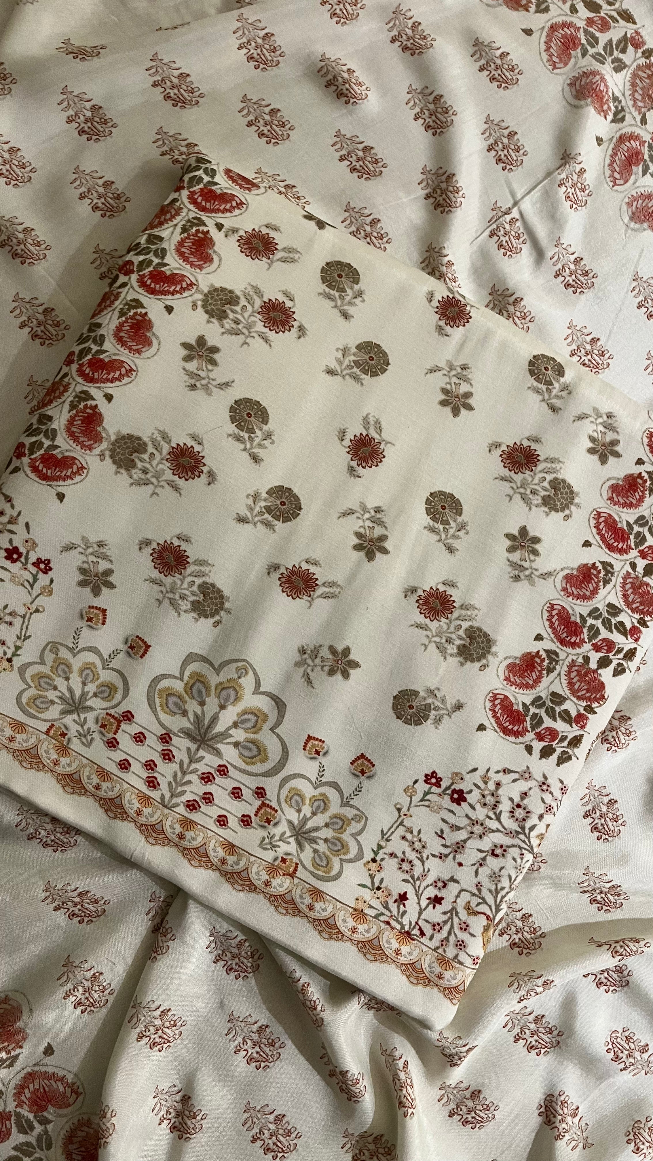 IVORY PRINTED UNSTITCHED SUIT