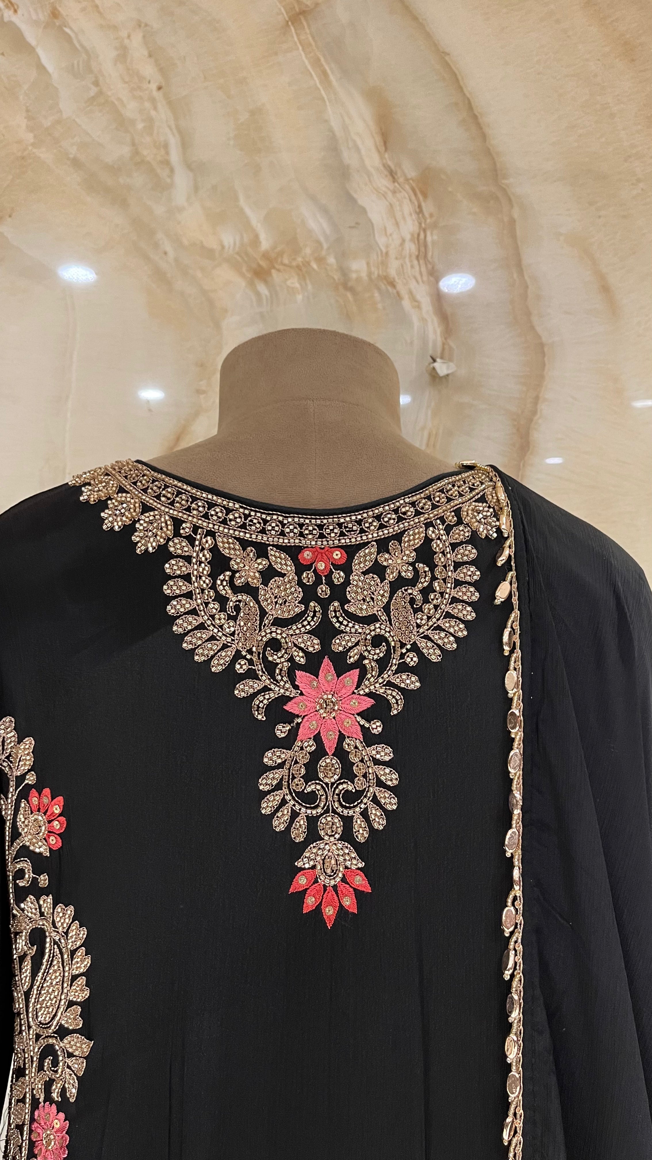 BLACK EMBROIDERED PANT SUIT