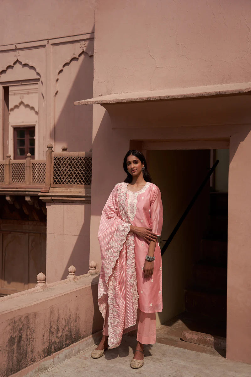 HERITAGE INDIA - CARNATION PINK CHANDERI THREAD WORK SUIT SET (WITH PANTS AND DUPATTA)