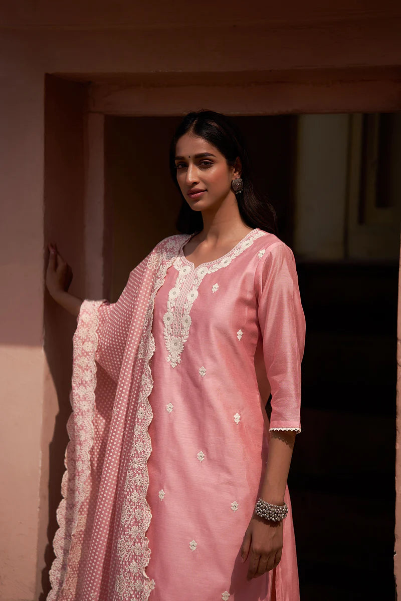 HERITAGE INDIA - CARNATION PINK CHANDERI THREAD WORK SUIT SET (WITH PANTS AND DUPATTA)