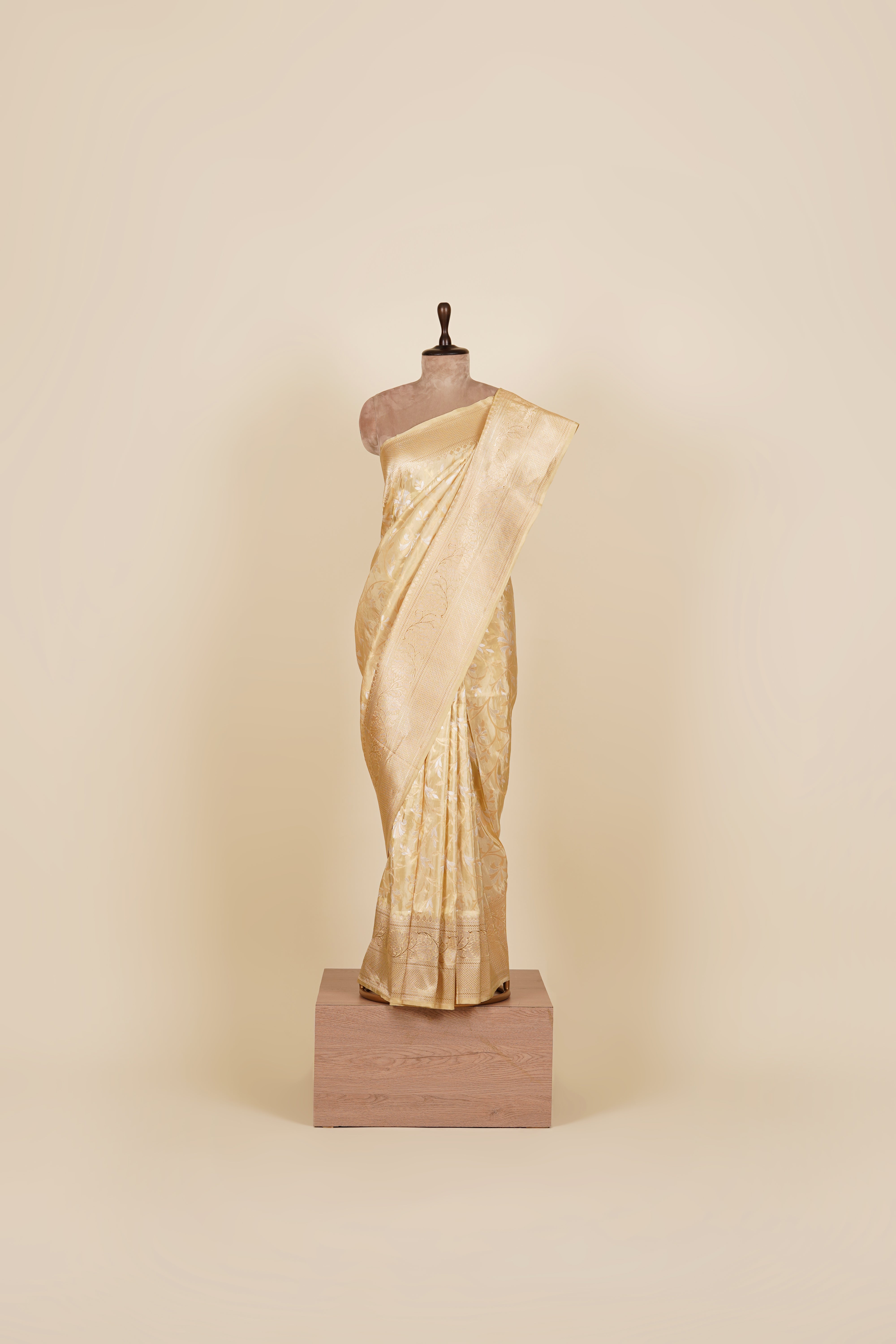 Gold Banarasi Silk Handloom Pure Saree For Women