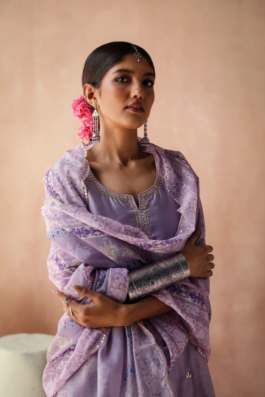 HERITAGE INDIA - LILAC CHANDERI KURTA SET (WITH PANT & DUPATTA)