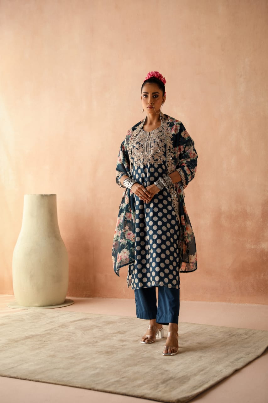 HERITAGE INDIA - BLUE CHANDERI KURTA SET (WITH PANT & DUPATTA)