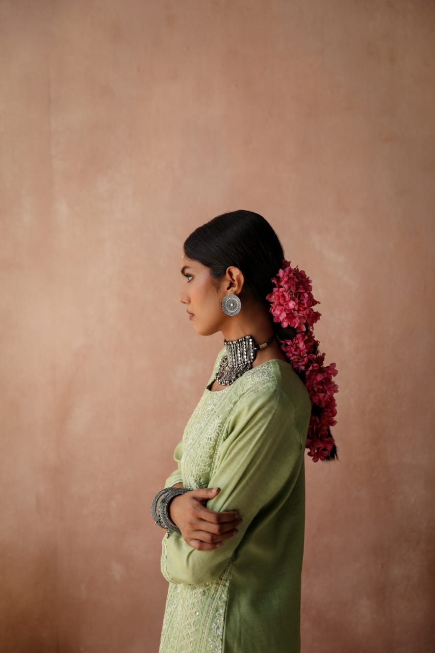 HERITAGE INDIA - PISTA CHICKANKARI SUIT SET (WITH PANTS)