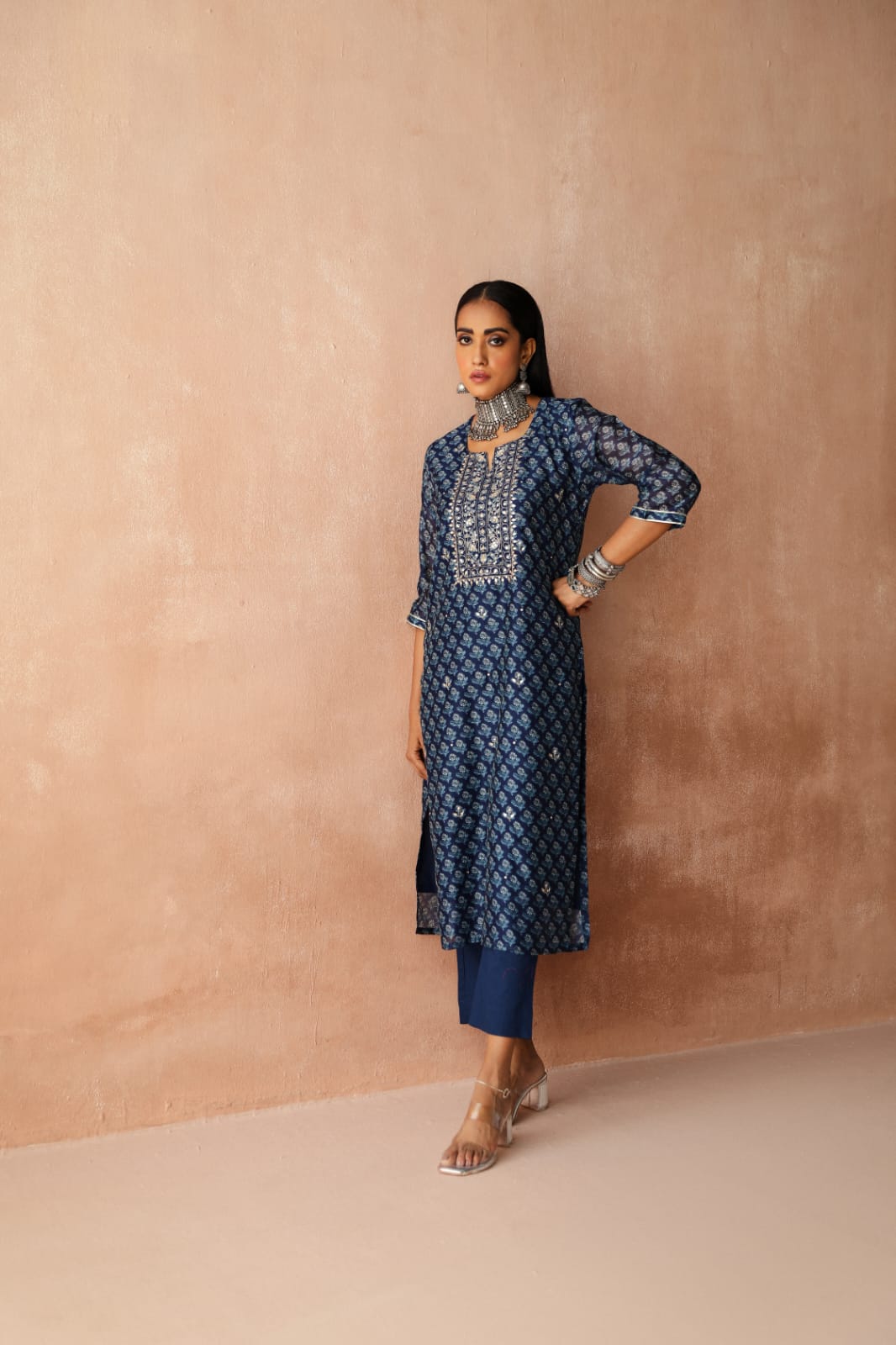 HERITAGE INDIA - NAVY CHANDERI KURTA SET (WITH PANT & DUPATTA)