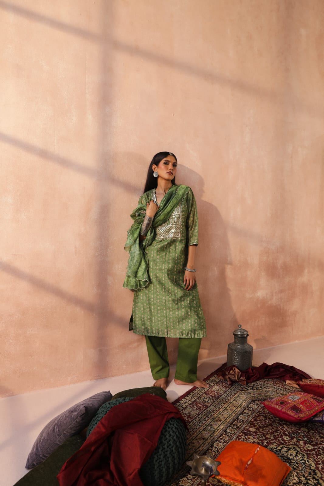 HERITAGE INDIA - MEHANDI GREEN CHANDERI KURTA SET (WITH PANT & DUPATTA)