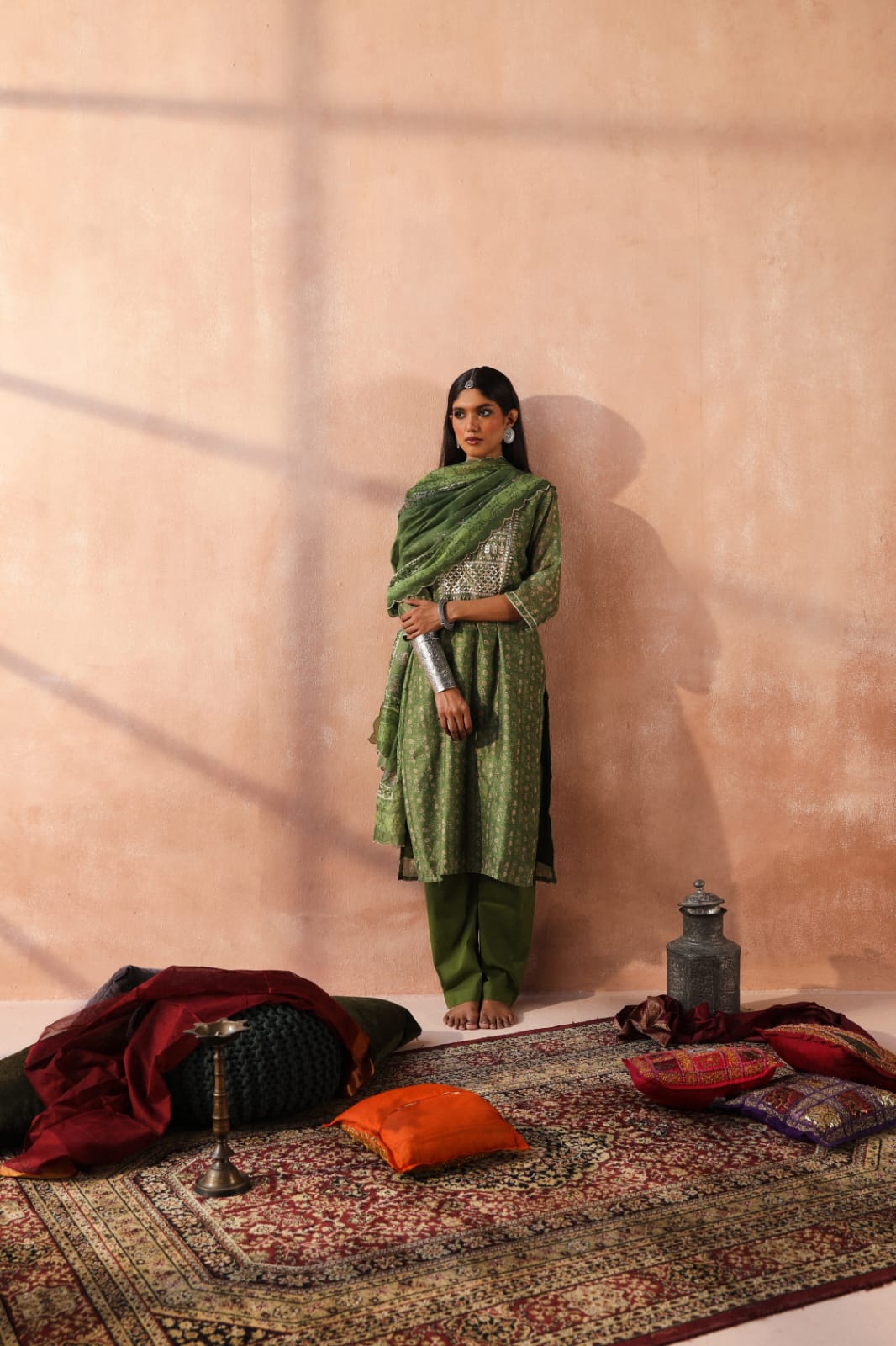 HERITAGE INDIA - MEHANDI GREEN CHANDERI KURTA SET (WITH PANT & DUPATTA)