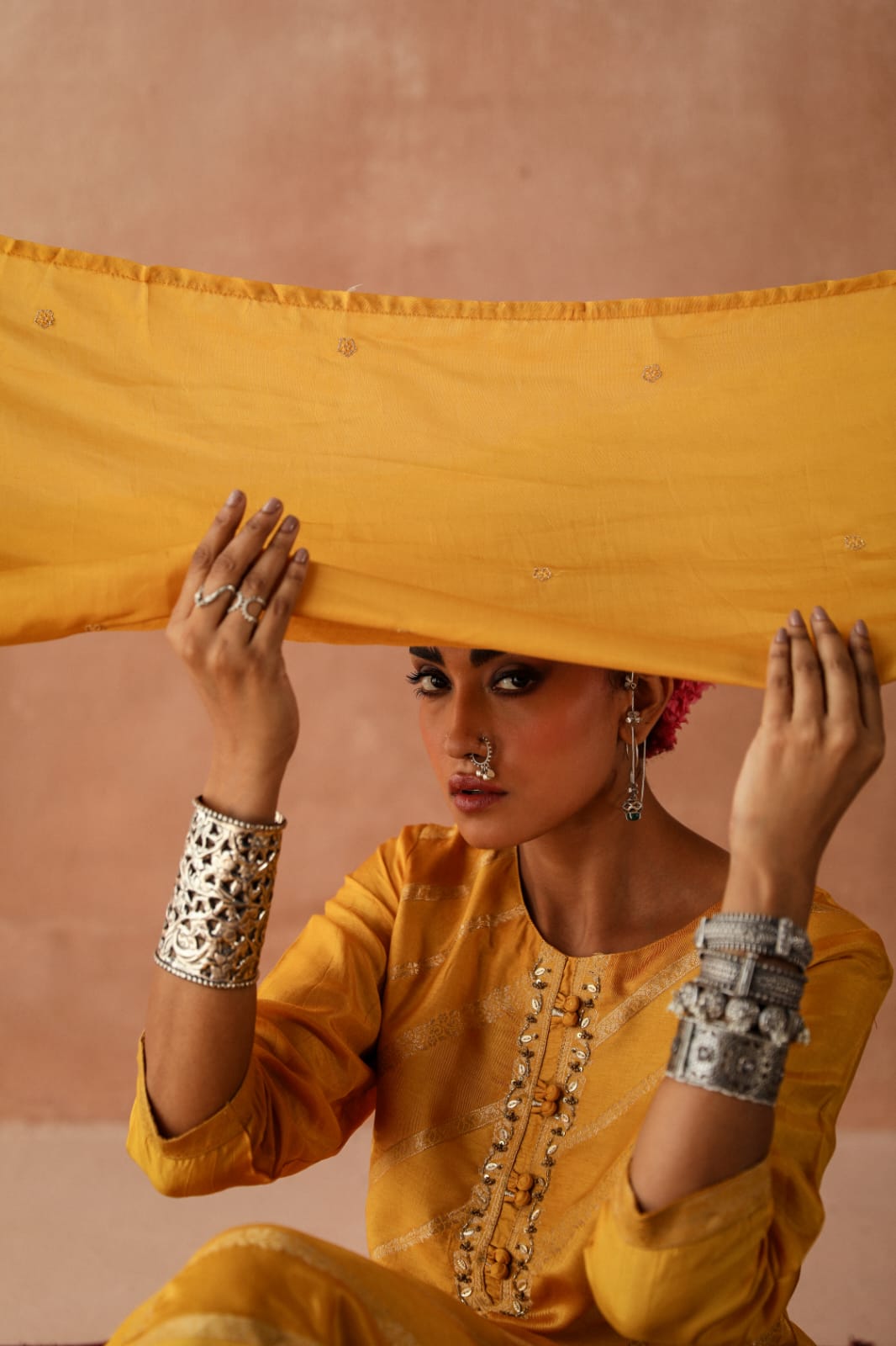 HERITAGE INDIA - YELLOW SILK JACQUARD SUIT SET (WITH PANTS & DUPATTA)