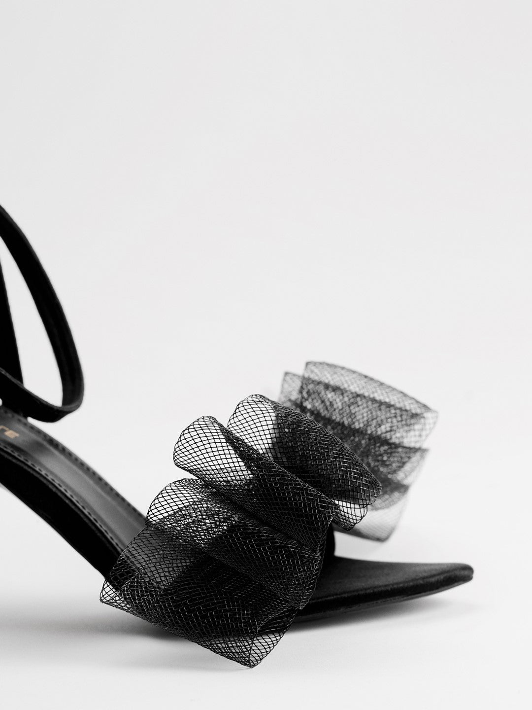 Luxurious Silky Soft Big Bow Heel