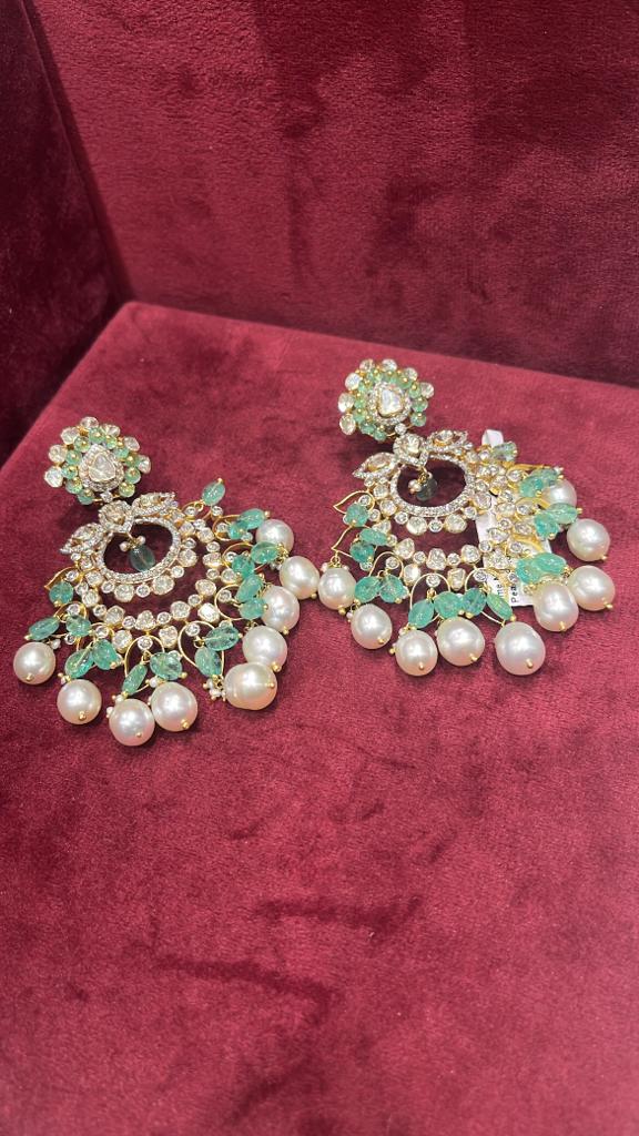 EMERALD AFFAIR EARRINGS