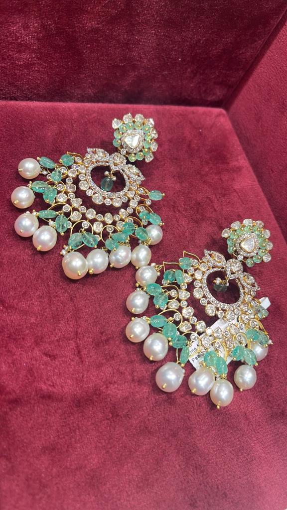 EMERALD AFFAIR EARRINGS