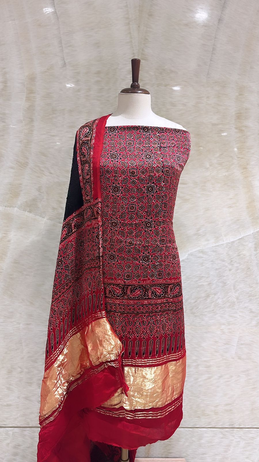 Handwoven Red Printed Jaipuri Suit Piece