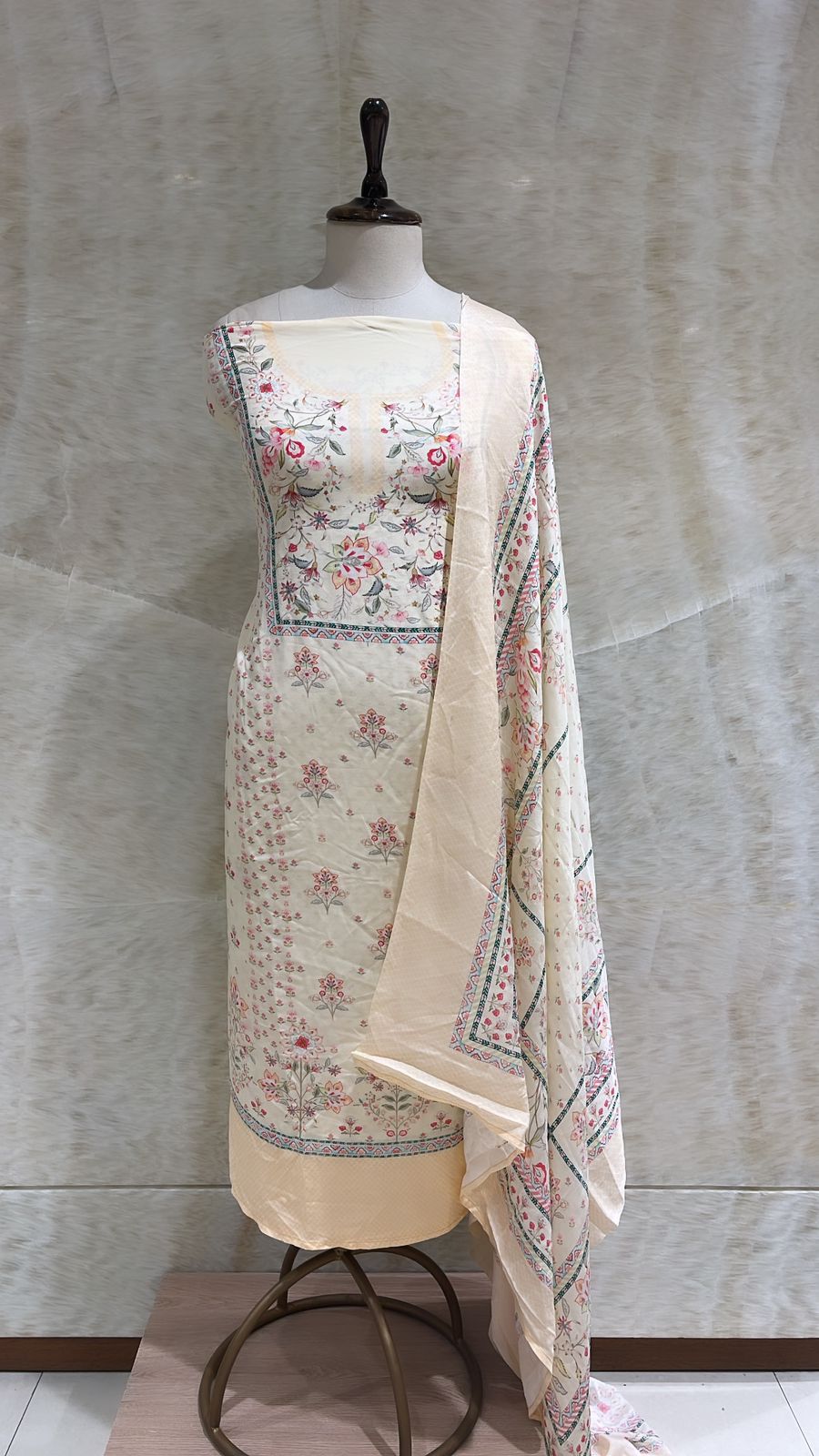 Handwoven Peach Crape Suit Piece