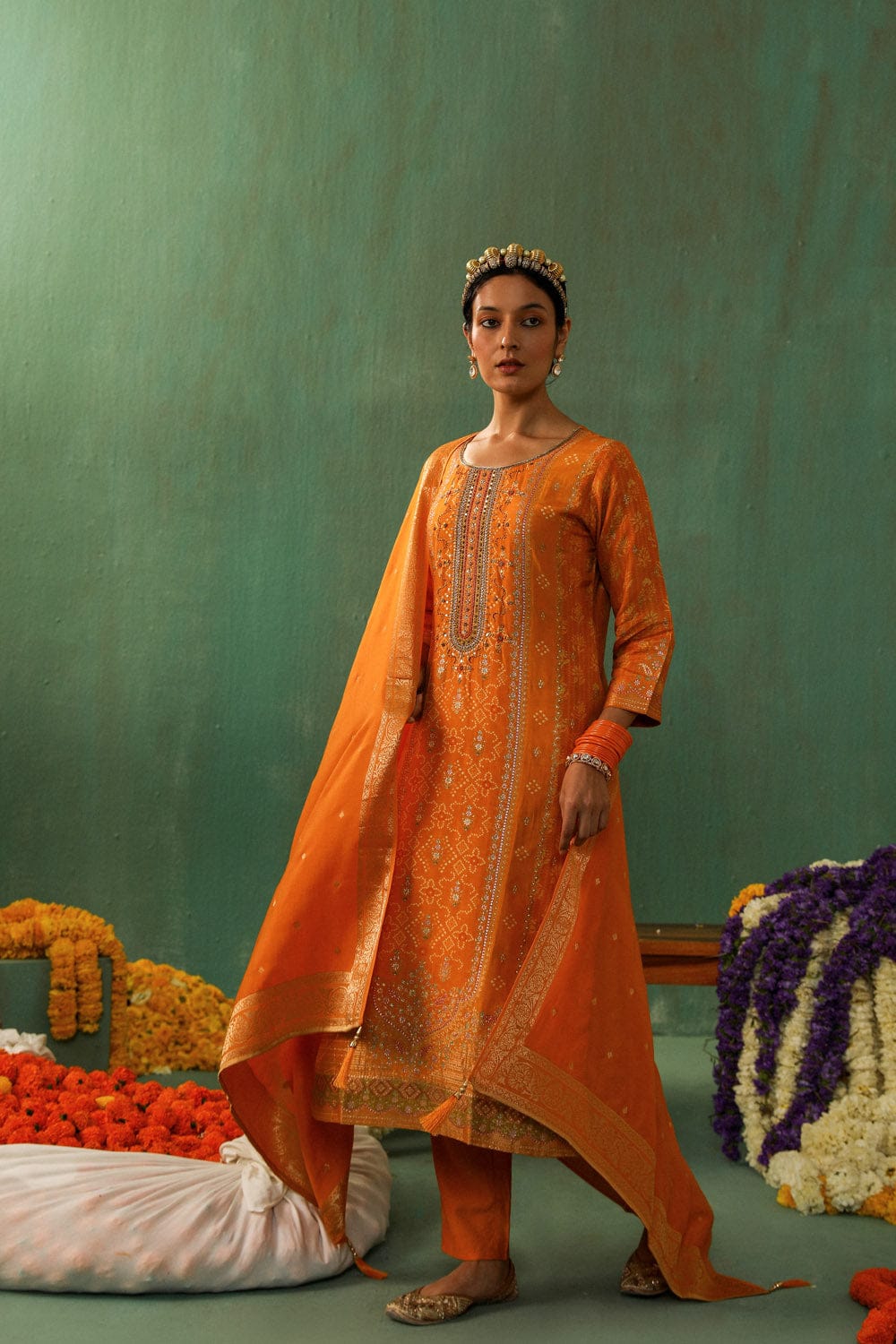 YELLOW DOLA JACQUARD STRAIGHT FIT SUIT SET (WITH PANTS AND DUPATTA)