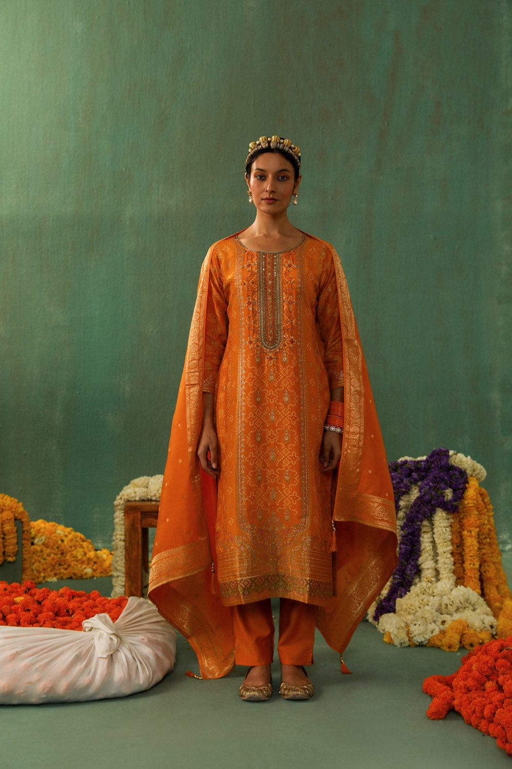 YELLOW DOLA JACQUARD STRAIGHT FIT SUIT SET (WITH PANTS AND DUPATTA)