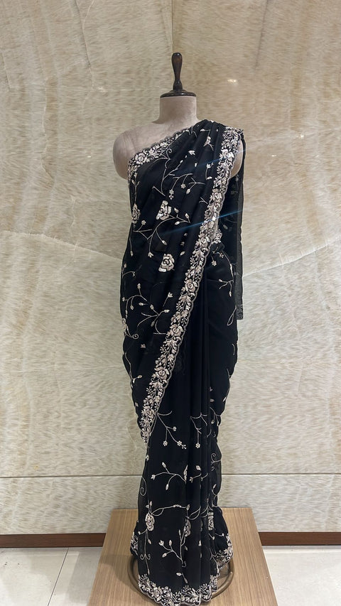 Unstitched Top Paired Black Saree