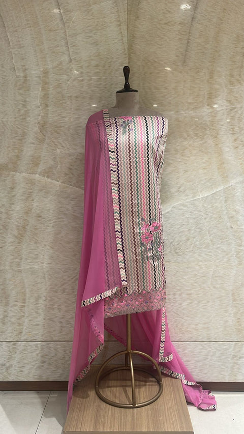 Unstitched Chevron Printed Cotton Suit Paired With Plain Bottom & Dupatta.