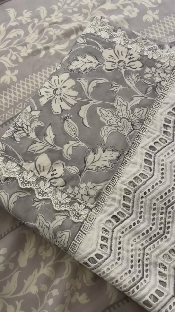 GREY FLORAL PRINTED UNSTITCHED SUIT