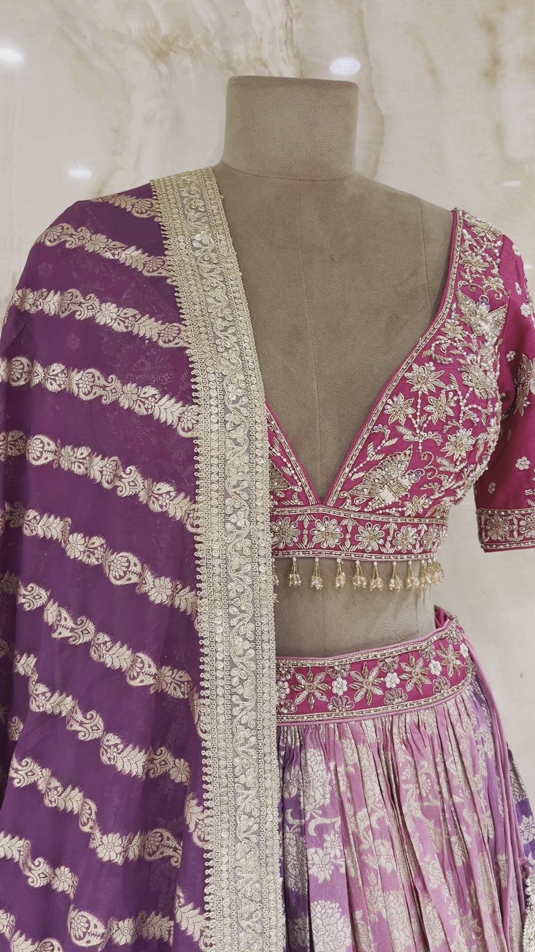 STYLISH TRADITIONAL DESIGNER LEHENGA FOR WEDDINGS