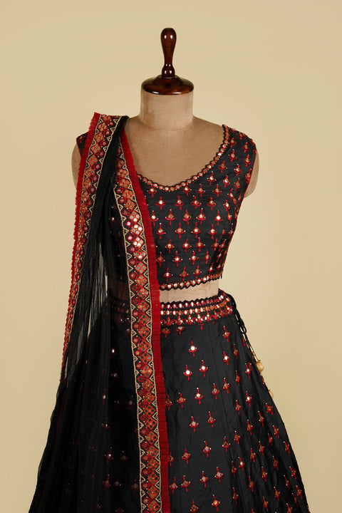 BLACK LEHENGA CHOLI