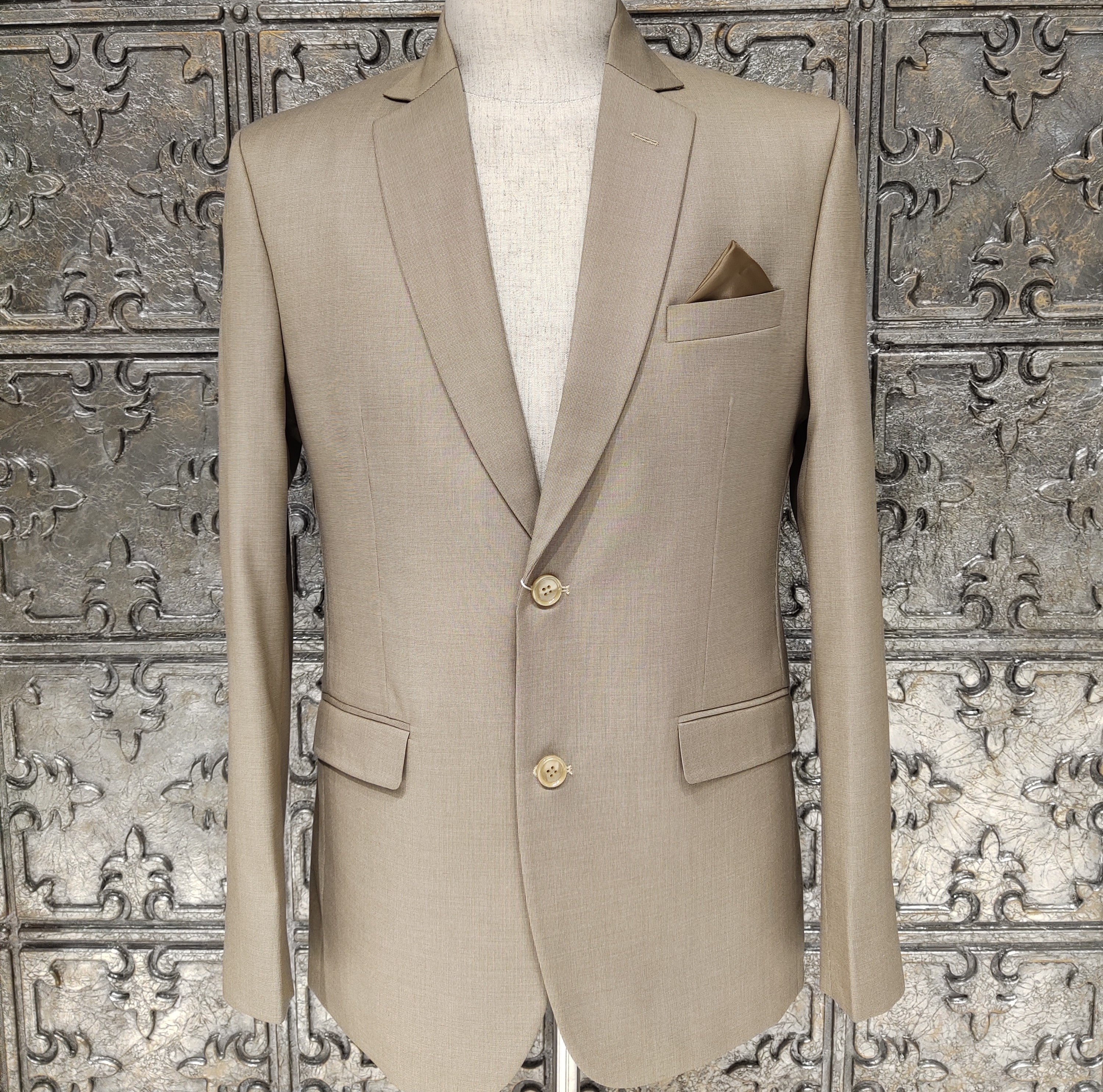 Fawn 2 piece Suit